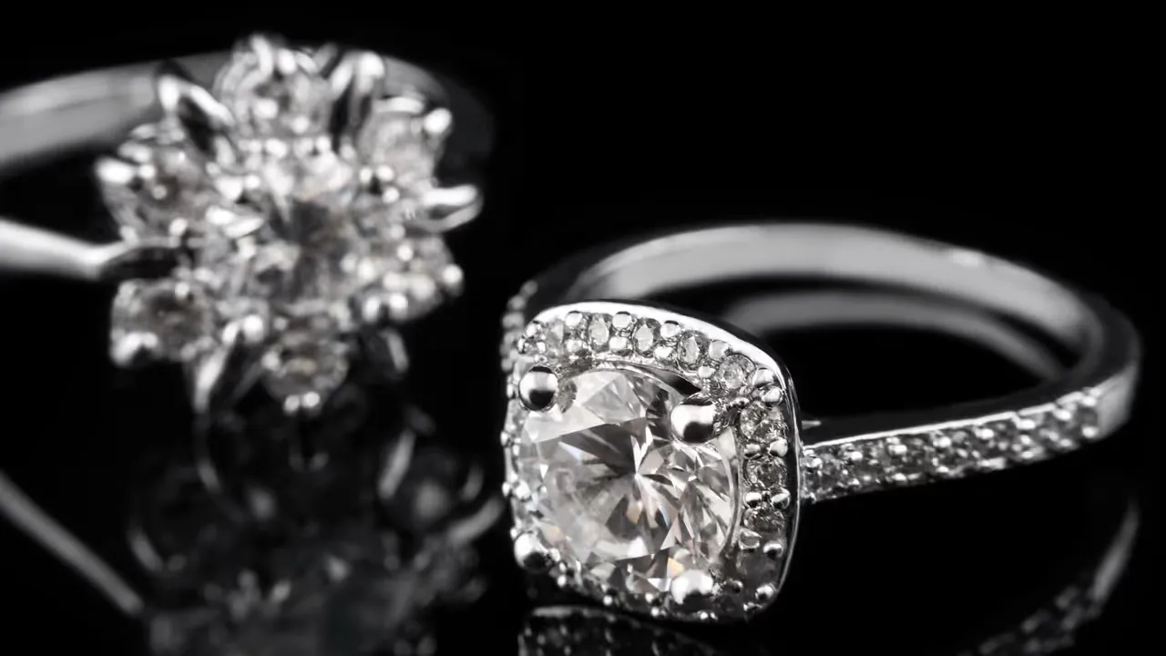 Smycken som bär våra minnen